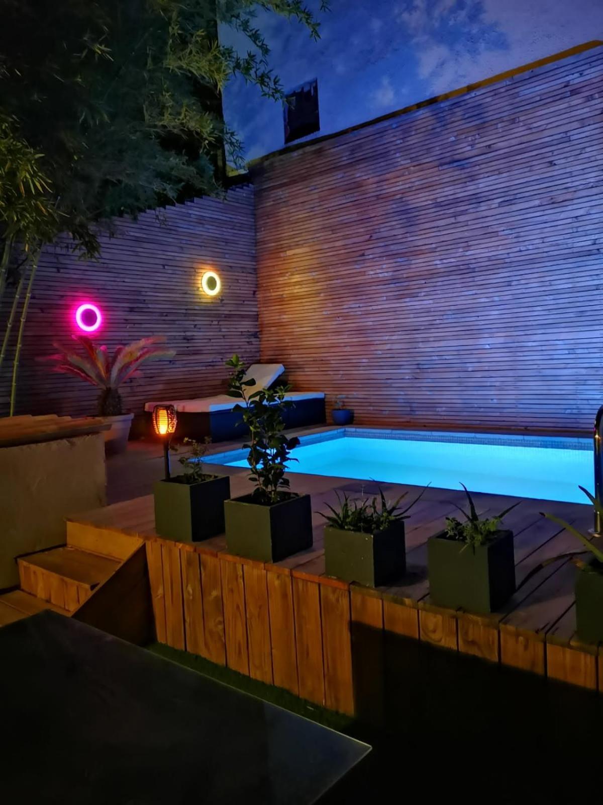 Privee Au Pied Des Cevennes Homestay *